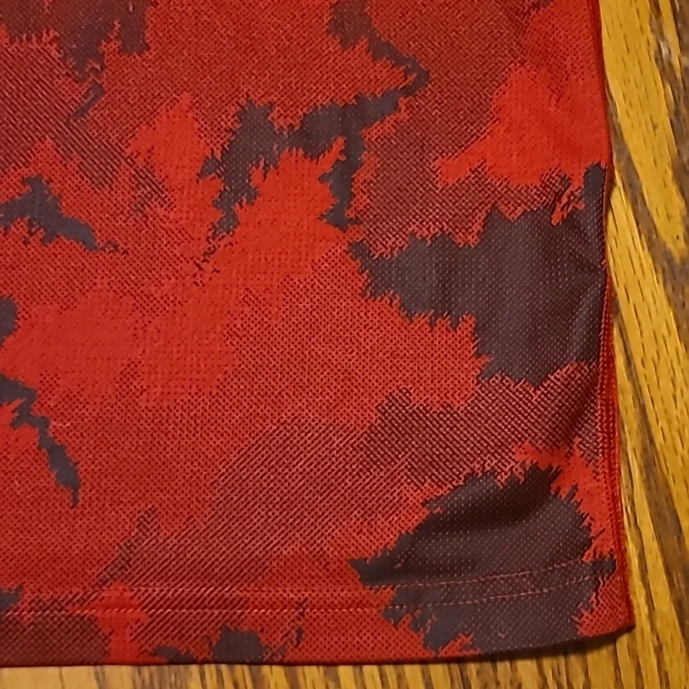 Nike 365/347 Athletic Shirt - Boys Small - Picture 4 of 7